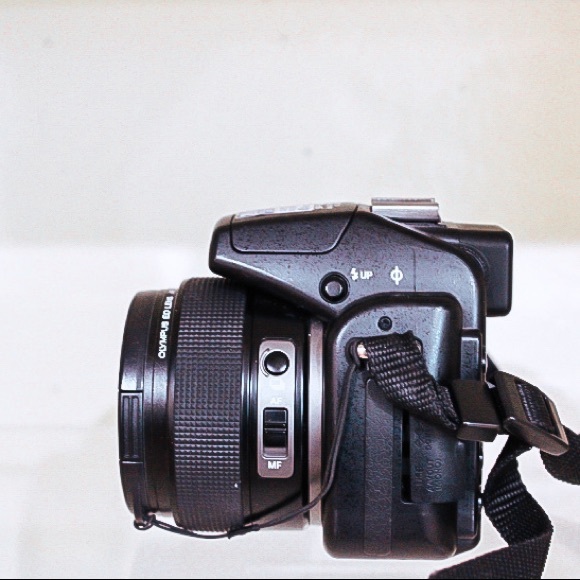 Olympus Camera - Picture 2 of 4